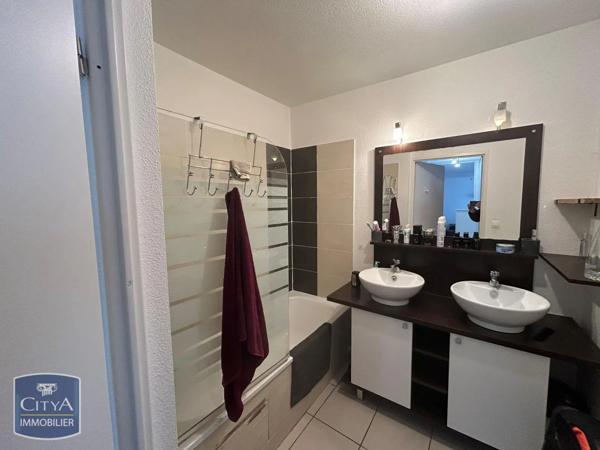 Appartement à louer 3 pièces 62.74m²