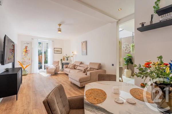 Appartement F3 à vendre  3 pièces - 82 m 2   NICE  - 06
