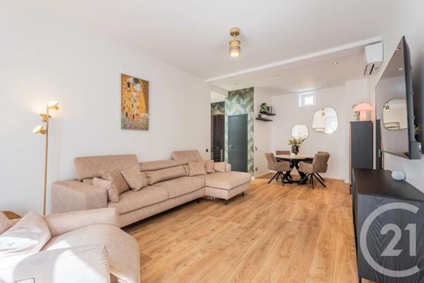 Appartement F3 à vendre  3 pièces - 82 m 2   NICE  - 06