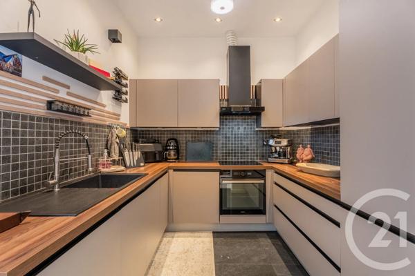Appartement F3 à vendre  3 pièces - 82 m 2   NICE  - 06