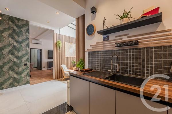 Appartement F3 à vendre  3 pièces - 82 m 2   NICE  - 06