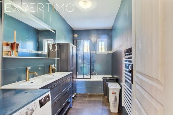 Châteauneuf-le-Rouge (13790) Châteauneuf-le-Rouge – Maison 4 chambres, très calme avec jolie vue sur le Cengle