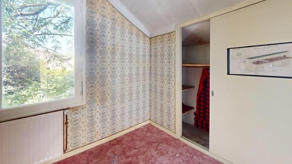 charrerad: Maison individuelle avec garage et jardin ? secteur Charréard, au calme absolu