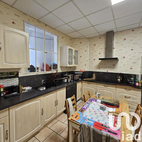 Immeuble à vendre 210 m² La Couronne