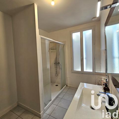 Immeuble à vendre 210 m² La Couronne