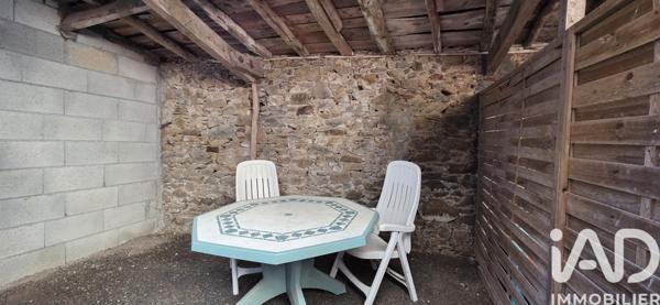 Maison à vendre 5 pièces 87 m² Saint-Pierre-des-Échaubrognes