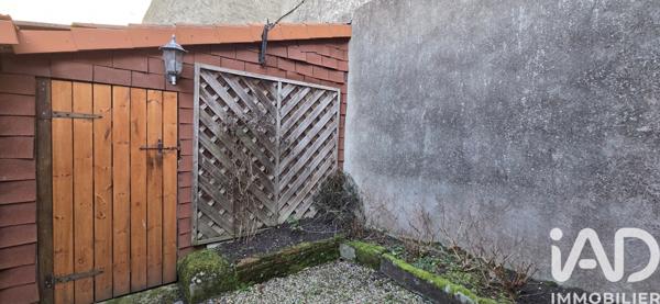 Maison à vendre 5 pièces 87 m² Saint-Pierre-des-Échaubrognes