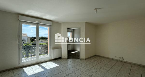 Location Appartement 3 pièces 53.1 m² - Beuzeville 27210