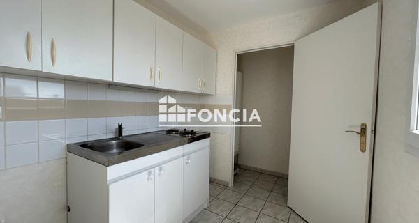 Location Appartement 3 pièces 53.1 m² - Beuzeville 27210