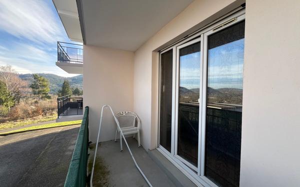 Appartement à vendre    3 pièces • 63 m2 Lutzelhouse