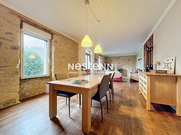 Maison de Caractère Quimperlé 7 pièces avec hangar à Quimperlé proche toutes commodités