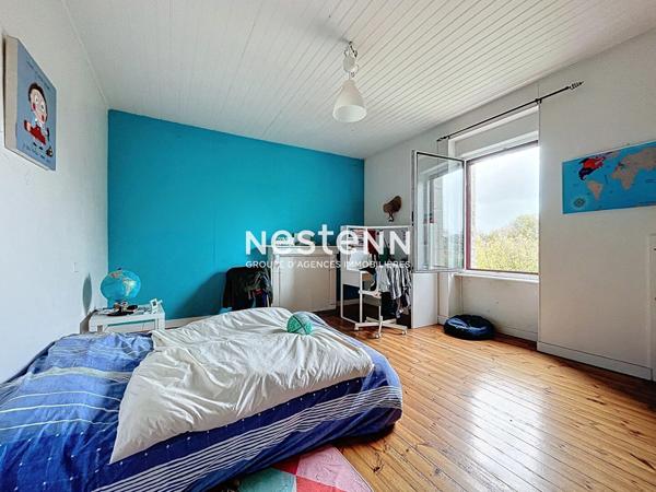 Maison de Caractère Quimperlé 7 pièces avec hangar à Quimperlé proche toutes commodités