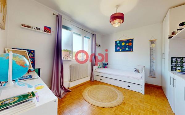 Maison à vendre    5 pièces • 83,33 m2 Montfermeil