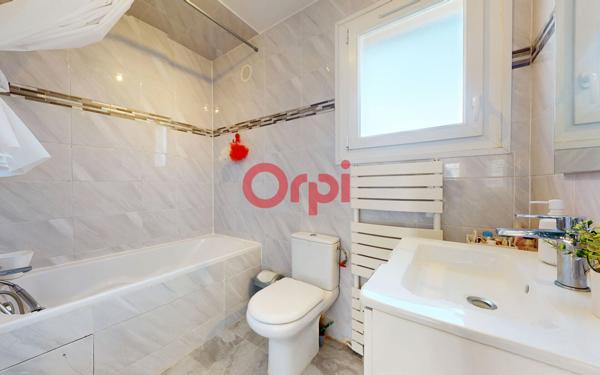 Maison à vendre    5 pièces • 83,33 m2 Montfermeil