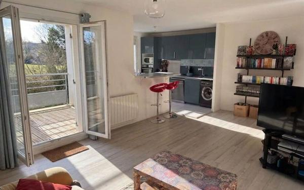 Appartement à vendre    3 pièces • 67,50 m2 Massy