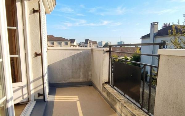 Appartement à vendre    3 pièces • 67,50 m2 Massy