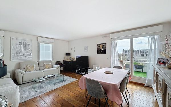 Appartement à vendre    5 pièces • 103,81 m2 Montigny-le-Bretonneux