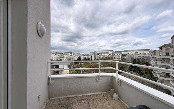 Appartement à vendre    5 pièces • 103,81 m2 Montigny-le-Bretonneux