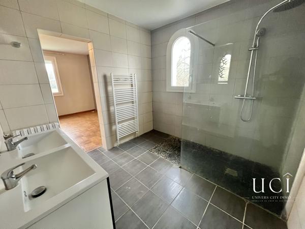 Maison 168m2 Pont Saint Martin, 4 chambres, possible 6 chambres