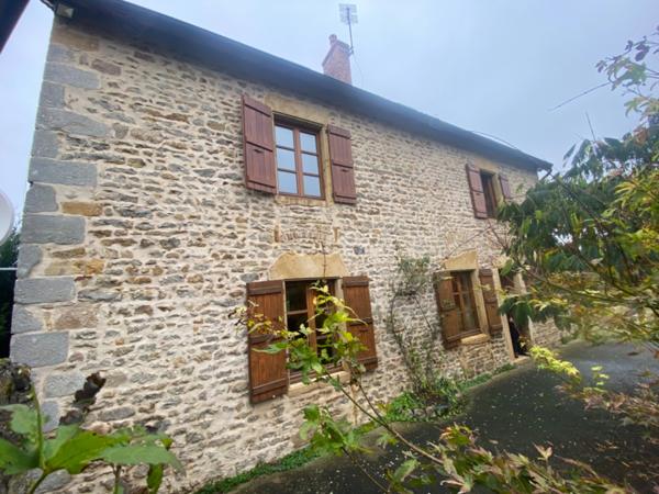 Maison à vendre 6 pièces proche de PARAY LE MONIAL (71)