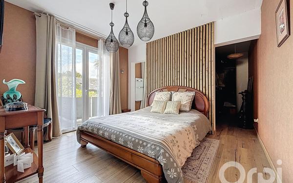 Maison à vendre    4 pièces • 199 m2 Challans