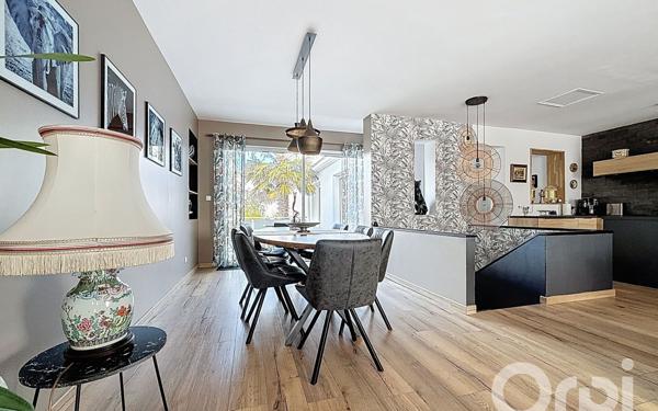 Maison à vendre    4 pièces • 199 m2 Challans