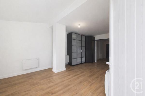 Appartement Loft à vendre  4 pièces - 150 m2 MAINVILLIERS - 28