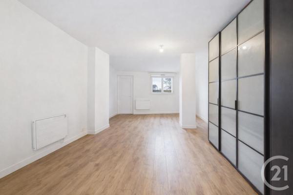Appartement Loft à vendre  4 pièces - 150 m2 MAINVILLIERS - 28