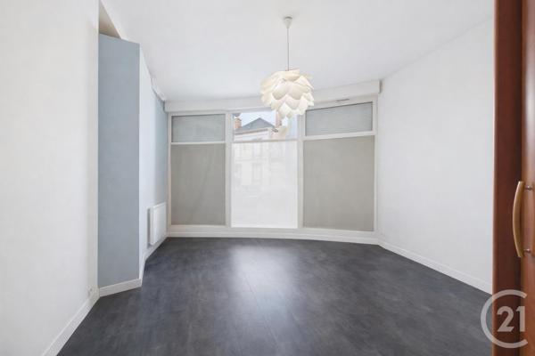 Appartement Loft à vendre  4 pièces - 150 m2 MAINVILLIERS - 28