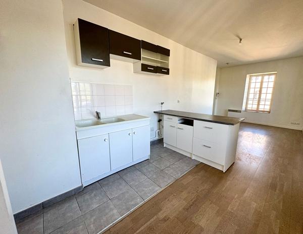 Appartement 2 pièces lumineux avec vue dégagée, résidence récente avec ascenseur à Morigny-Champigny