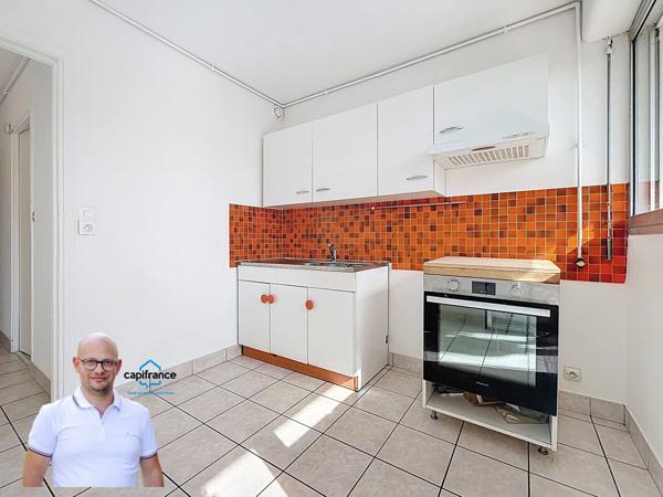 Appartement à vendre 1 pièces CHAMBERY (73) - 32m2 avec balcon.