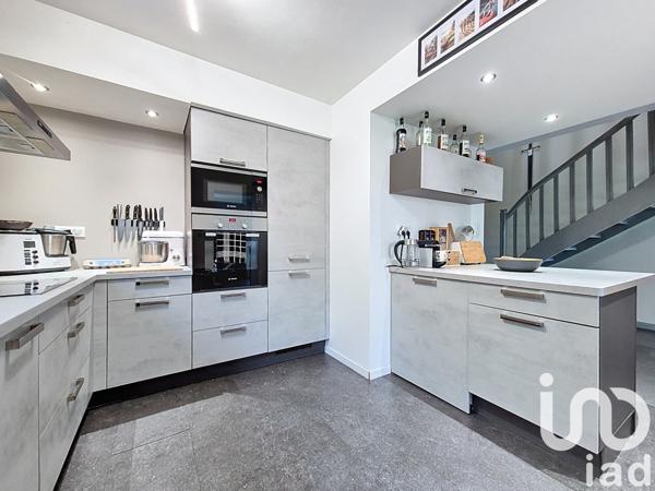 Maison à vendre 5 pièces 92 m² Le Puy-en-Velay