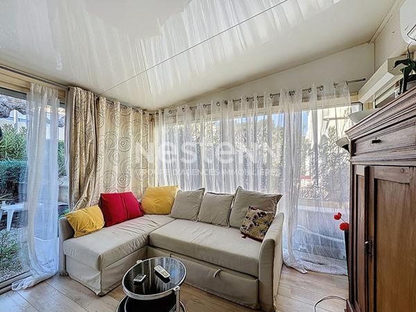 Secteur Rare maison de plain-pied avec jardin résidence sécurisée