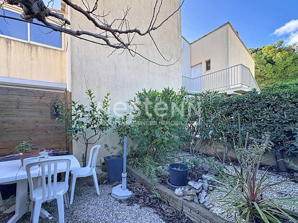 Secteur Rare maison de plain-pied avec jardin résidence sécurisée