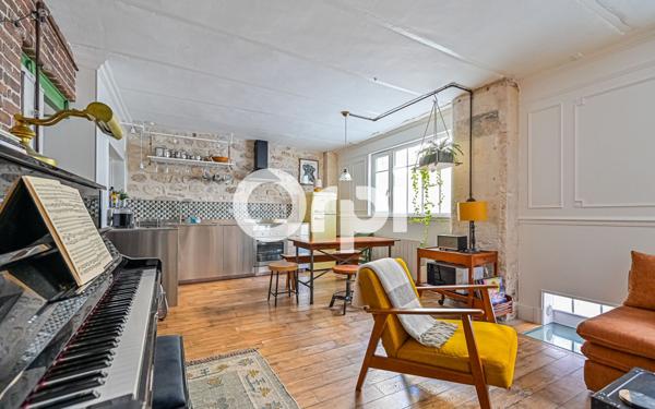 Appartement à vendre    2 pièces • 53,05 m2 Paris 20