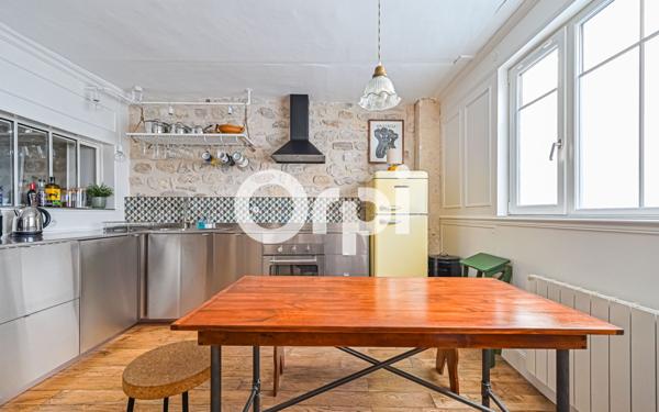 Appartement à vendre    2 pièces • 53,05 m2 Paris 20