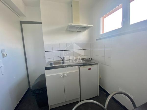 LOCATION - BILLERE - Studio de 27.12m² au dernier étage avec parking