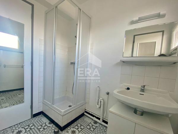 LOCATION - BILLERE - Studio de 27.12m² au dernier étage avec parking