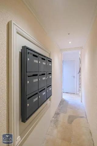 Appartement à louer 2 pièces 39.5m² Nancy (54000)