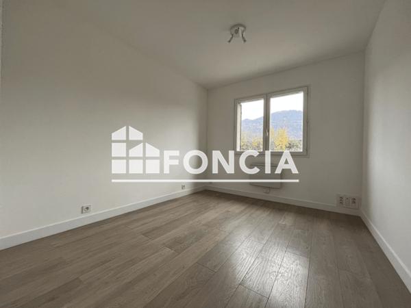 Location Appartement 3 pièces 54.55 m² - 25 RUE BEETHOVEN Saint Martin D Heres 38400