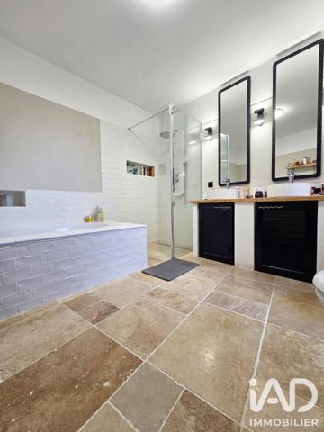 Maison à vendre 7 pièces 226 m² Pia