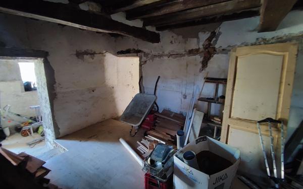 Immeuble à vendre    5 pièces •  Chézy-sur-Marne