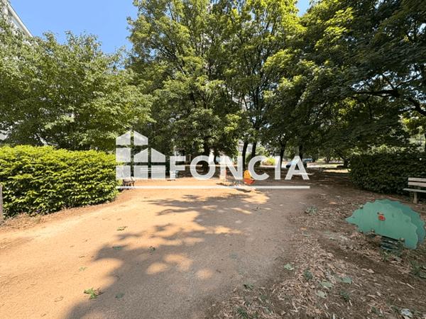 Location Appartement 4 pièces 67.24 m² - LE MANGIN Grenoble 38100