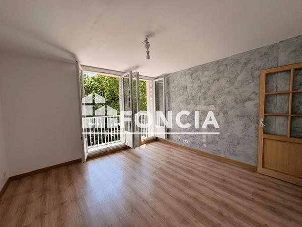 Location Appartement 4 pièces 67.24 m² - LE MANGIN Grenoble 38100