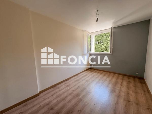 Location Appartement 4 pièces 67.24 m² - LE MANGIN Grenoble 38100