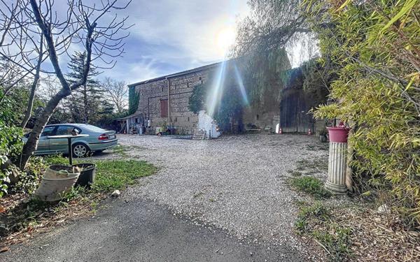 Maison à vendre    7 pièces •  Perpignan