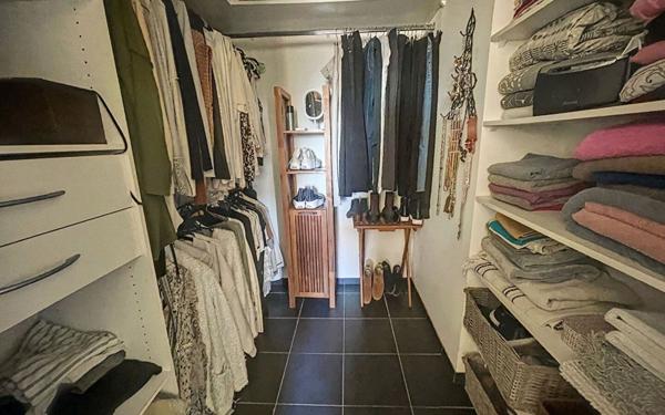 Maison à vendre    7 pièces •  Perpignan