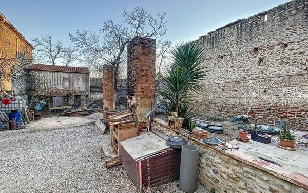 Maison à vendre    7 pièces •  Perpignan