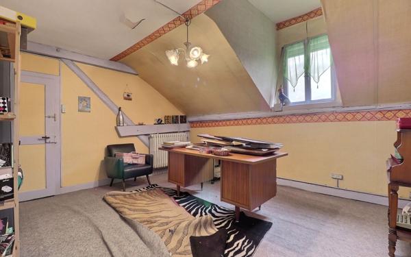 Maison à vendre    9 pièces •  Forbach