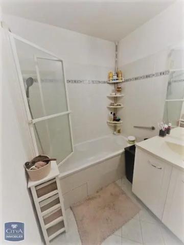 Appartement à louer 2 pièces 48.9m²